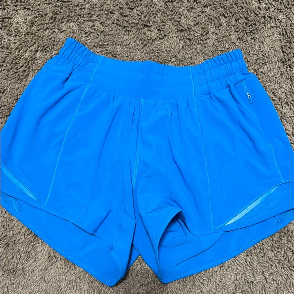 Lululemon blue poolside low rise hotty hot short 4” inseam